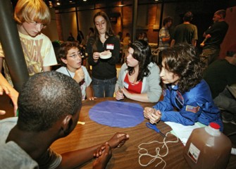 2009 Honeywell Educators @ Space Academy Participant Sue Potrikus Helps Students with Final Project