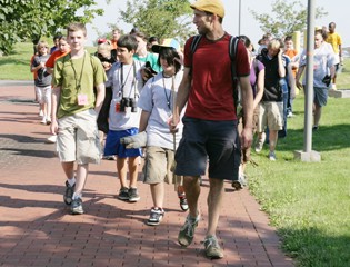 Honeywell Summer Science Week Instructor Byron Norelius Leads the Onondaga Creek Walk