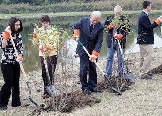 Elected Officials, Consultants and Wildlife Specialists Plant Trees