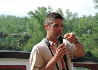 Montezuma Audubon Center Director Chris Lajewski leads the birding portion of the boat tour.