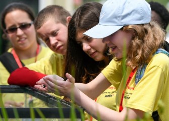 One of the key features of Honeywell Summer Science Week is the hands-on science exploration provided to students.