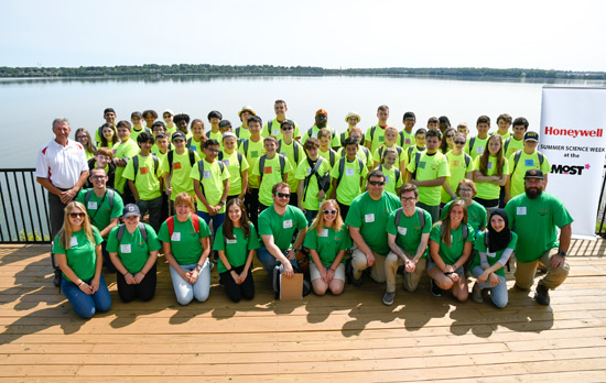 2019 Honeywell Summer Science Week participants at Onondaga Lake